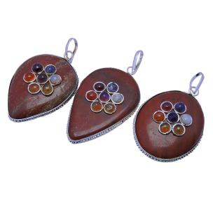 Avika Natural Energized 7 chakra Red Jasper Leaf Shape Pendant (Pack of 1 pc)