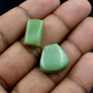 Avika Natural Energized Chrysoprase Cabochon (Pack of 1 pc)