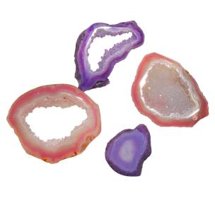 Avika Dyed Druzi Pendant