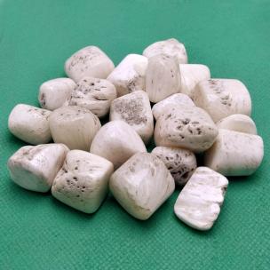 Avika Natural Scolecite Tumble