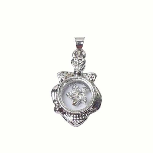 Avika Path Finder Pendant